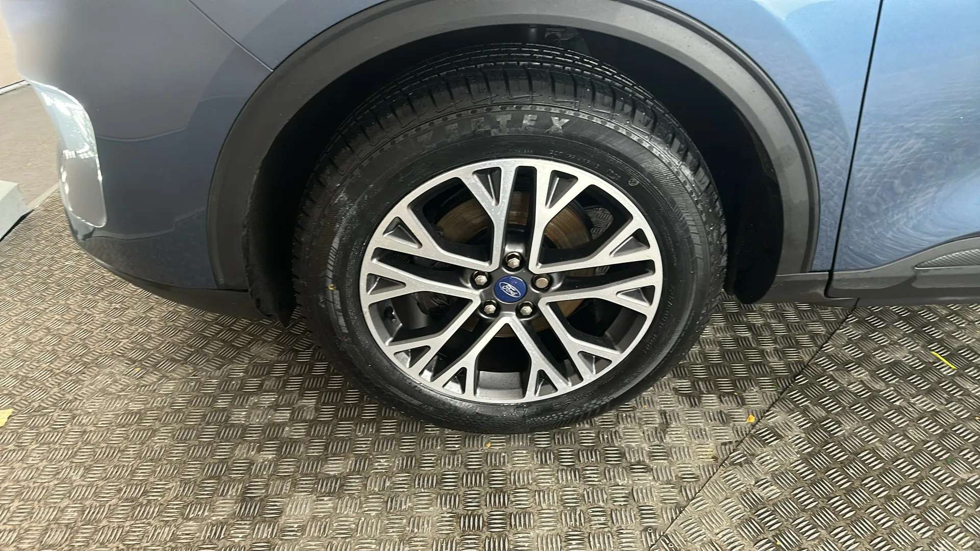 2022 FORD KUGA 2022 FORD KUGA