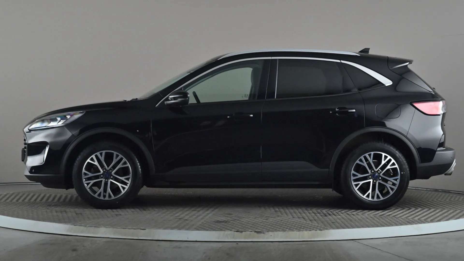 A 2023 FORD KUGA 1.5 EcoBoost 150 Titanium Edition A 2023 FORD KUGA 1.5 EcoBoost 150 Titanium Edition