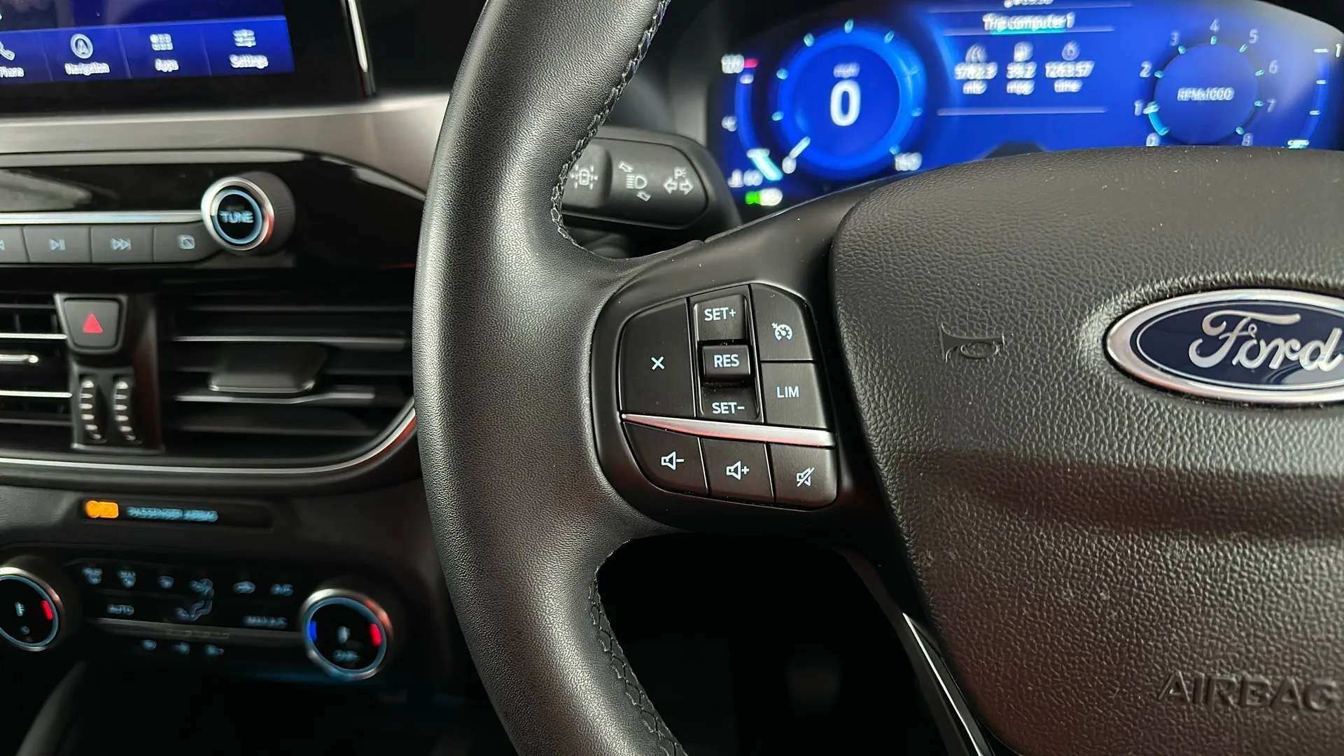 2023 FORD KUGA 2023 FORD KUGA