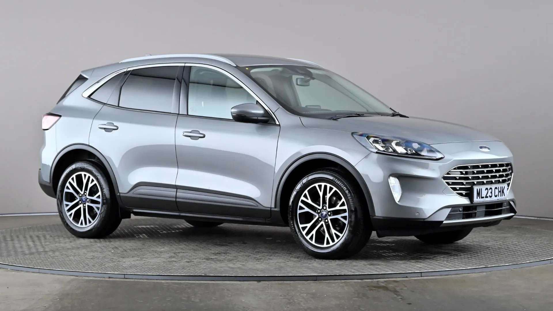 A 2023 FORD KUGA 1.5 EcoBoost 150 Titanium Edition A 2023 FORD KUGA 1.5 EcoBoost 150 Titanium Edition