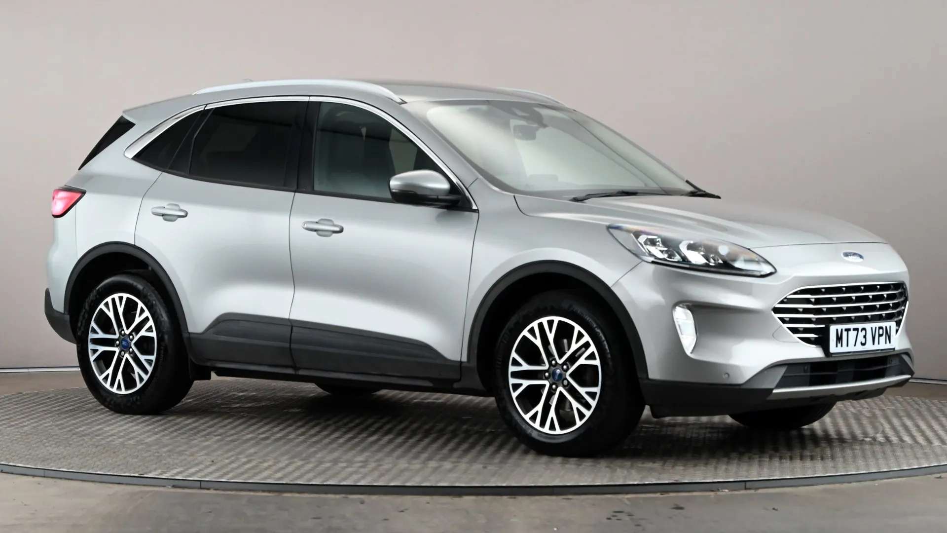 A 2023 FORD KUGA 1.5 EcoBoost 150 Titanium Edition A 2023 FORD KUGA 1.5 EcoBoost 150 Titanium Edition