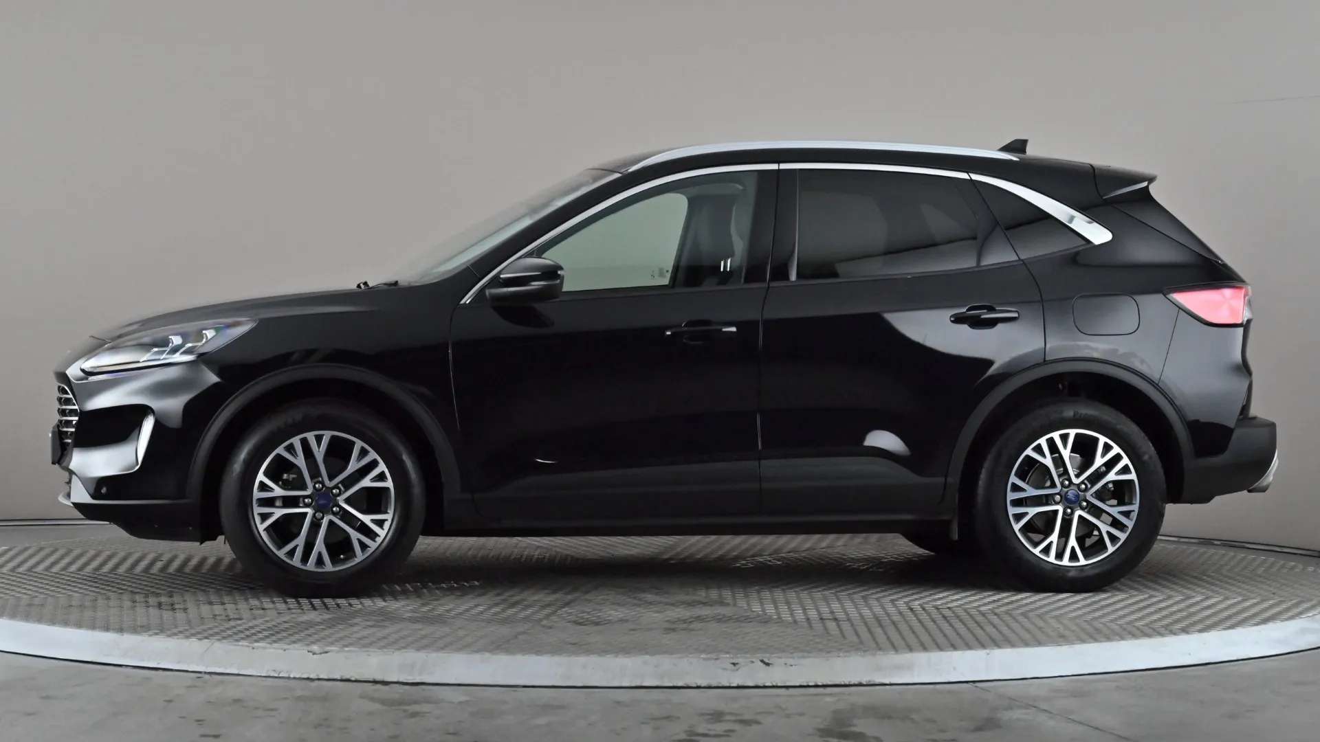 A 2023 FORD KUGA 1.5 EcoBoost 150 Titanium Edition A 2023 FORD KUGA 1.5 EcoBoost 150 Titanium Edition
