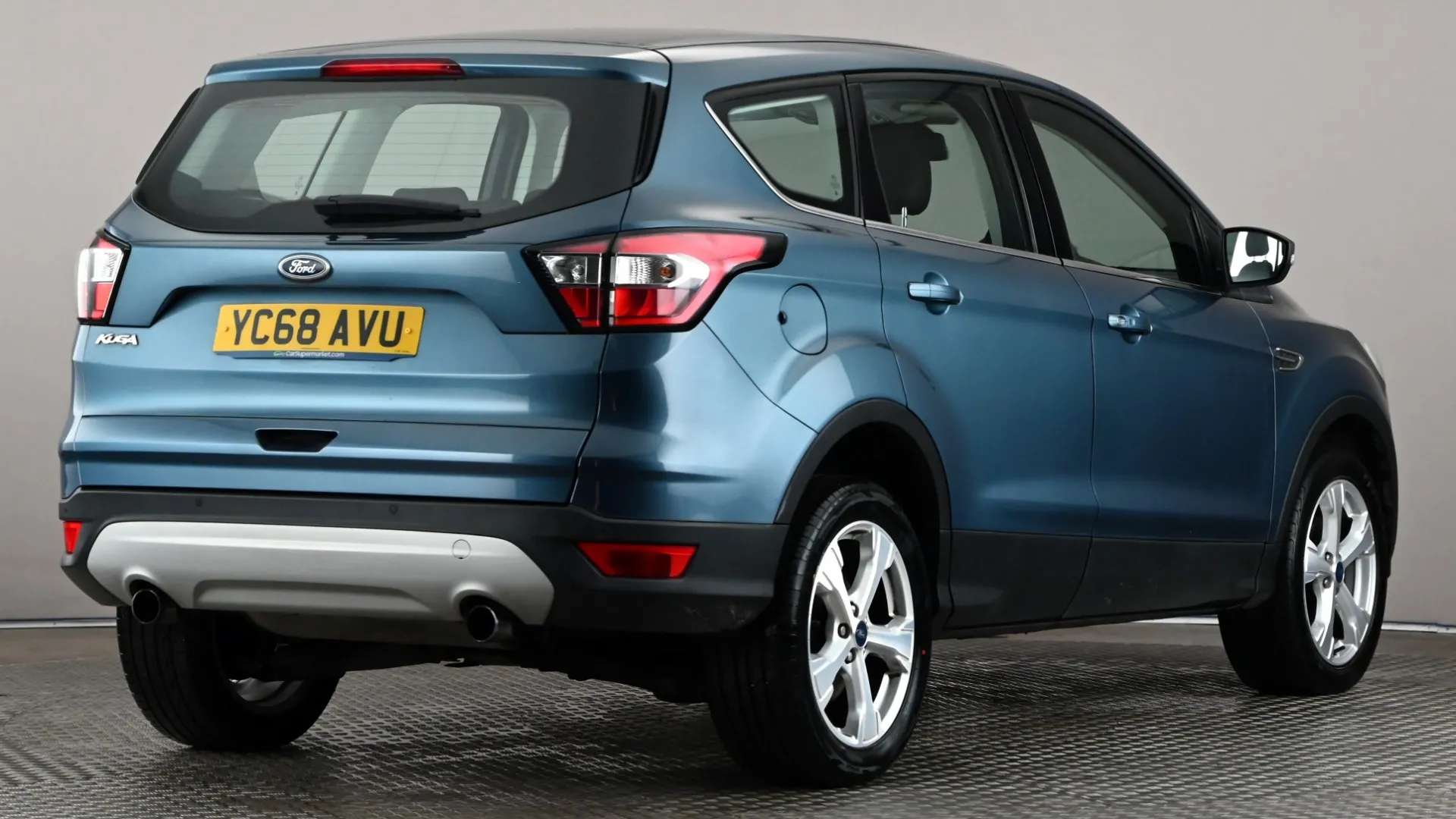 A 2018 FORD KUGA 1.5 TDCi Titanium X 2WD A 2018 FORD KUGA 1.5 TDCi Titanium X 2WD