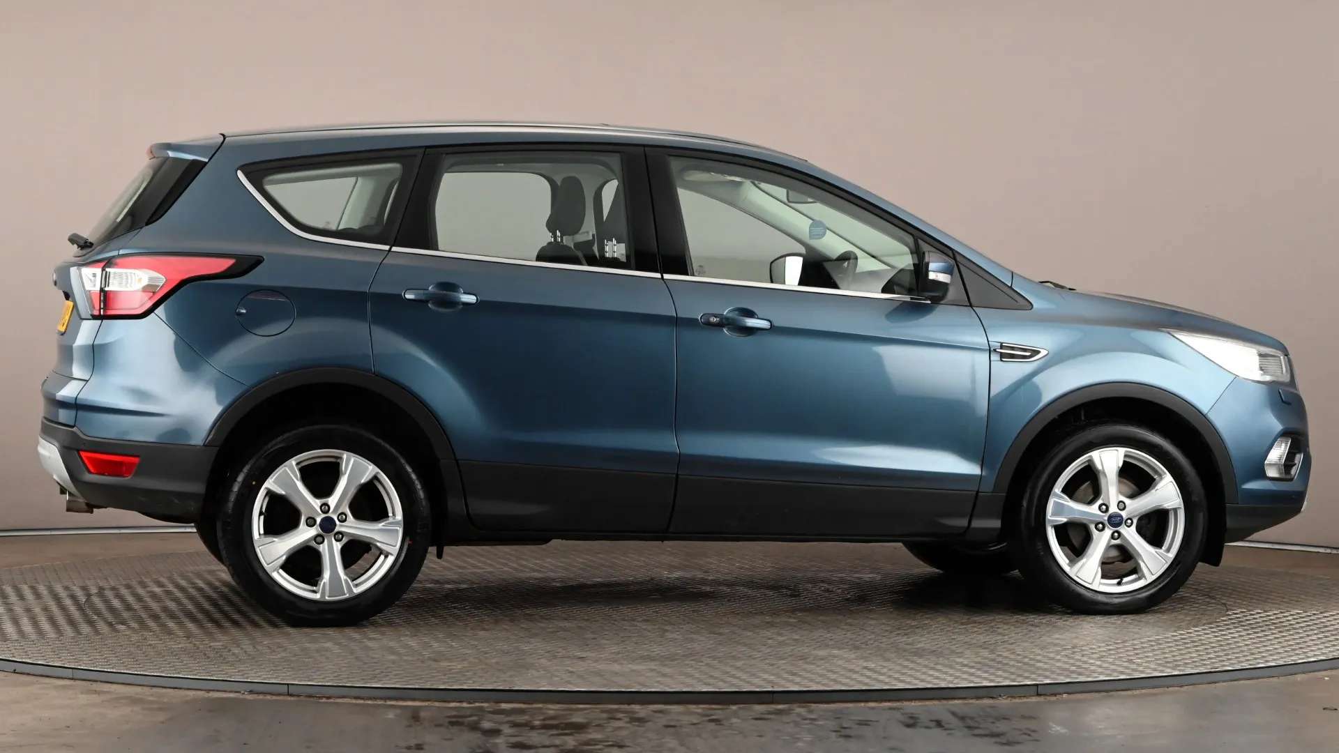 A 2018 FORD KUGA 1.5 TDCi Titanium X 2WD A 2018 FORD KUGA 1.5 TDCi Titanium X 2WD