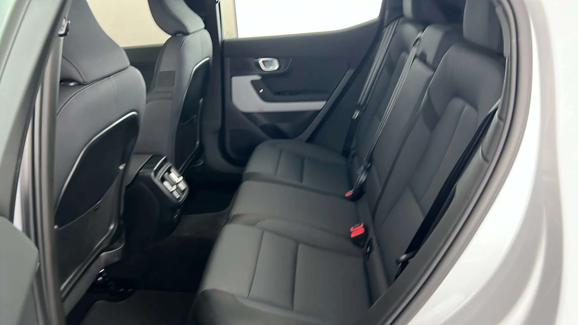 2022 POLESTAR 2 2022 POLESTAR 2