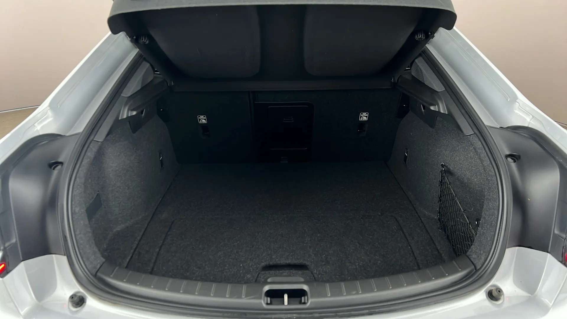 2022 POLESTAR 2 2022 POLESTAR 2