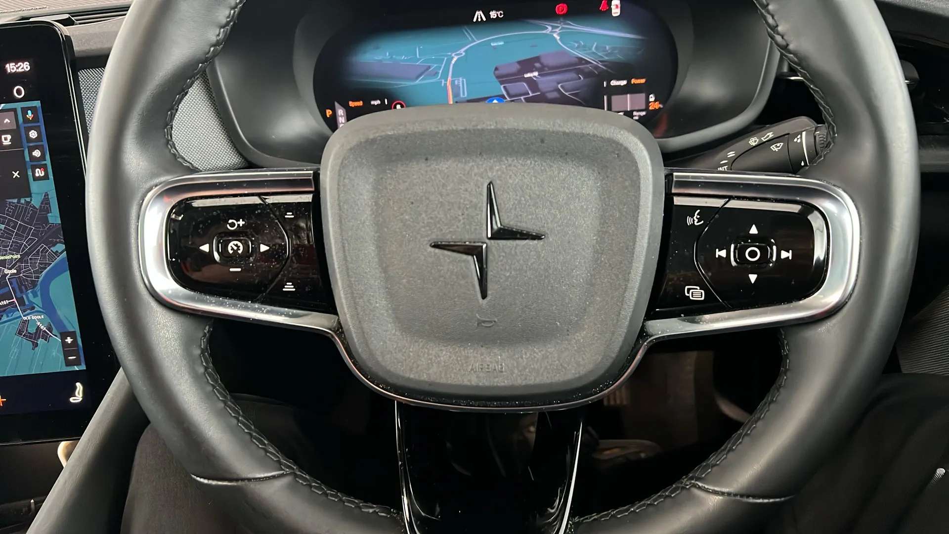 2022 POLESTAR 2 2022 POLESTAR 2