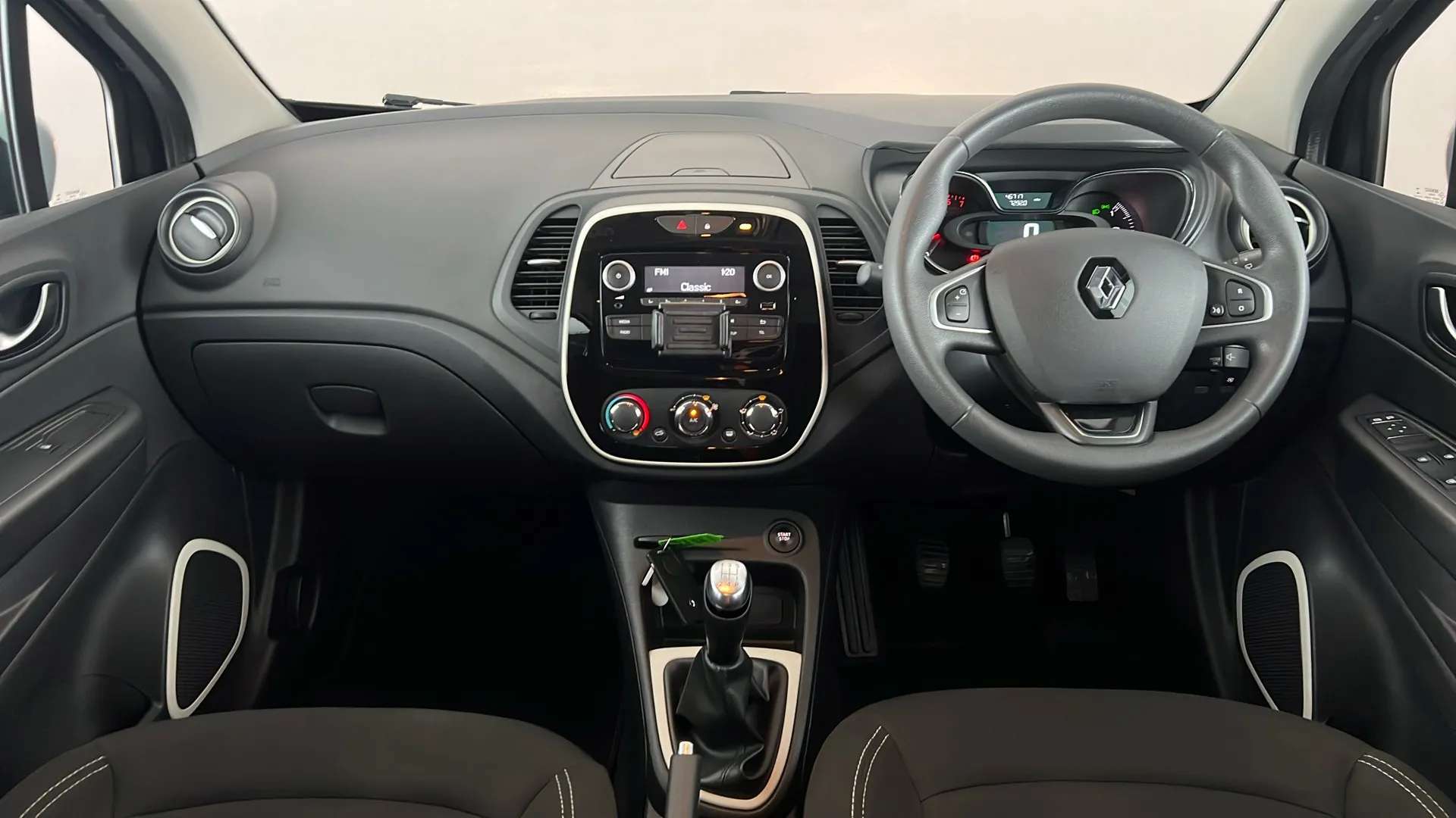 2018 RENAULT CAPTUR 2018 RENAULT CAPTUR