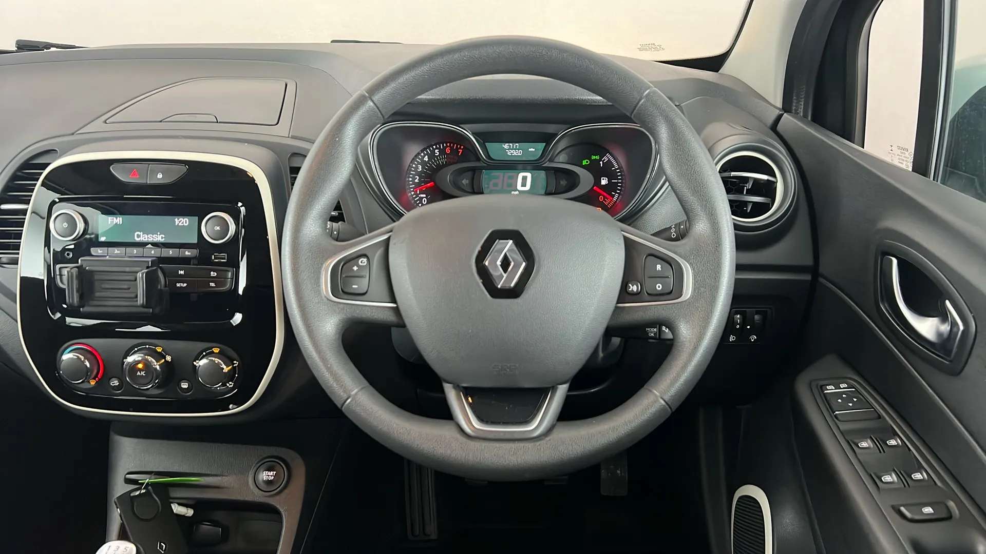 2018 RENAULT CAPTUR 2018 RENAULT CAPTUR