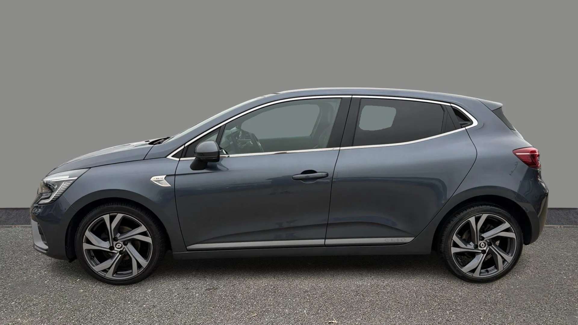 A 2021 RENAULT CLIO 1.0 TCe 90 RS Line A 2021 RENAULT CLIO 1.0 TCe 90 RS Line