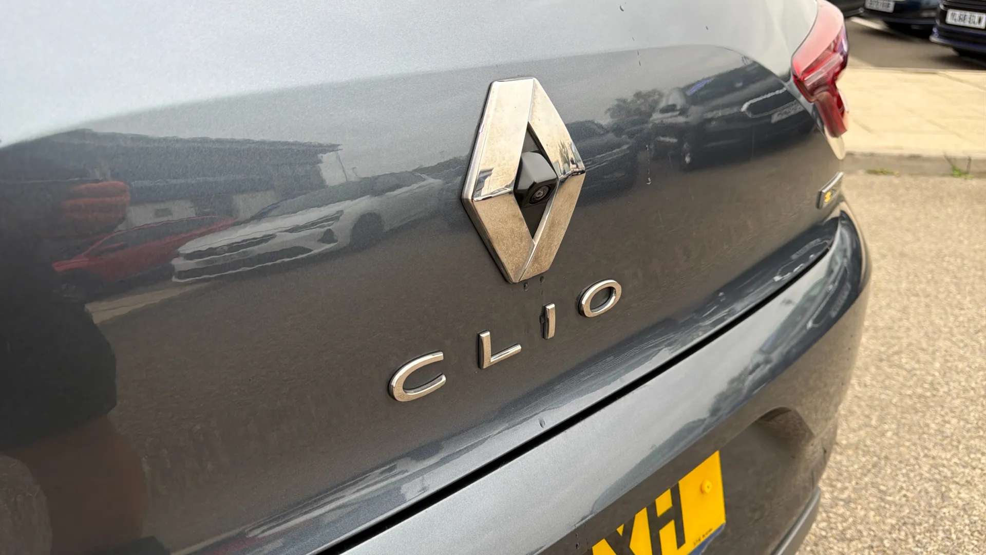 2021 RENAULT CLIO 2021 RENAULT CLIO
