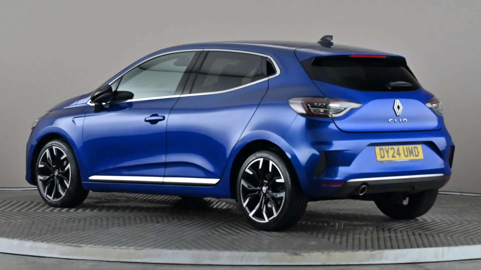 A 2024 RENAULT CLIO 1.0 TCe 90 Techno A 2024 RENAULT CLIO 1.0 TCe 90 Techno