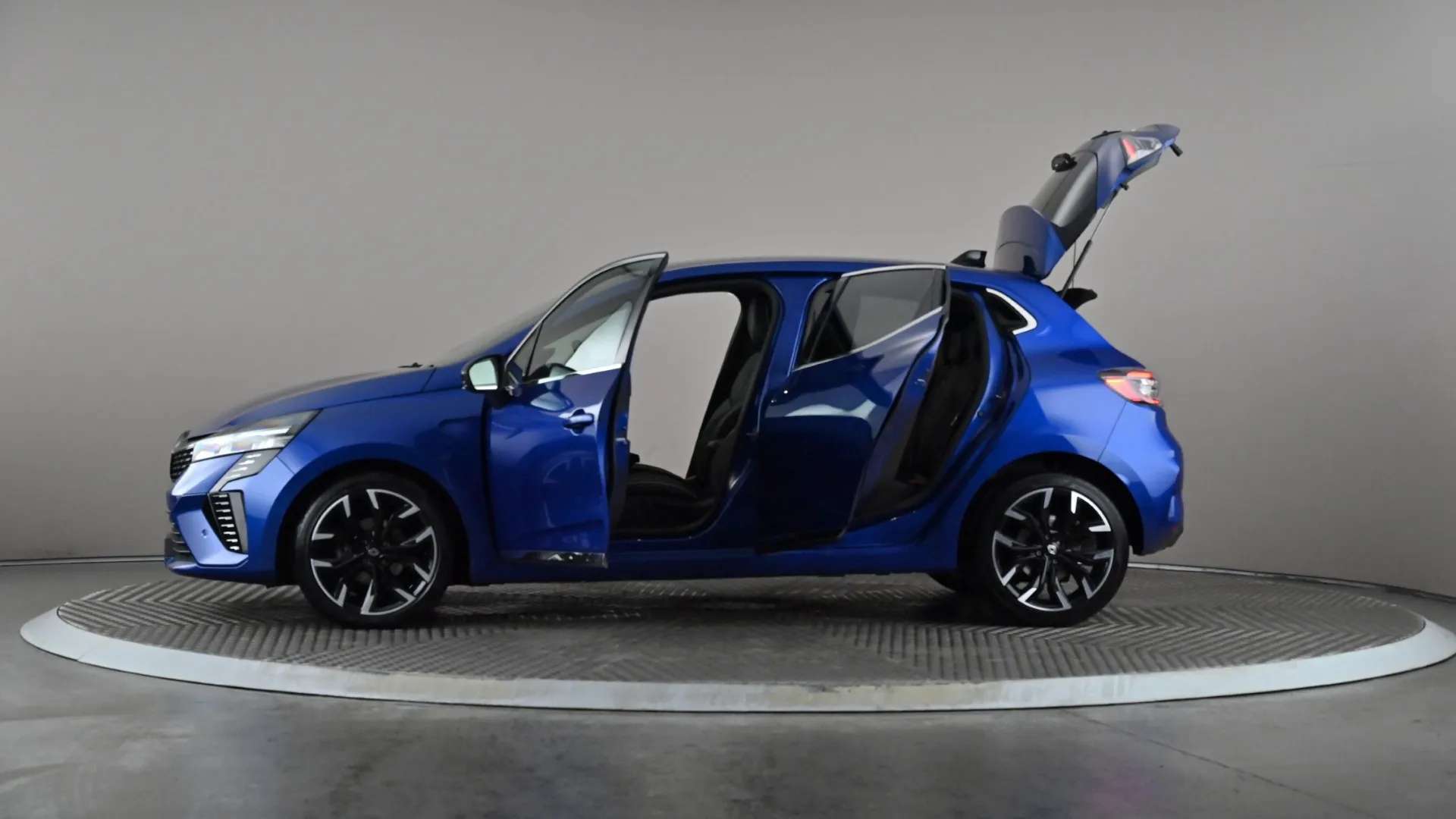 2024 RENAULT CLIO 2024 RENAULT CLIO