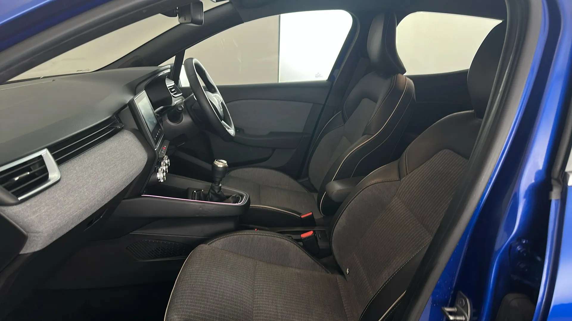 2024 RENAULT CLIO 2024 RENAULT CLIO