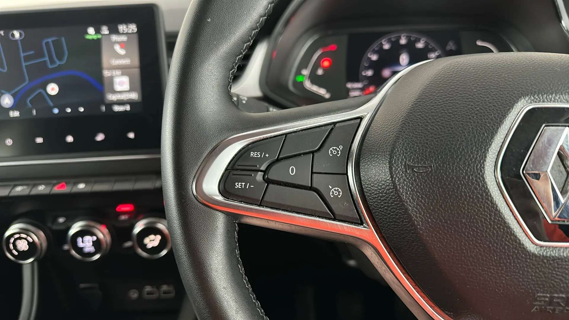2024 RENAULT CAPTUR 2024 RENAULT CAPTUR