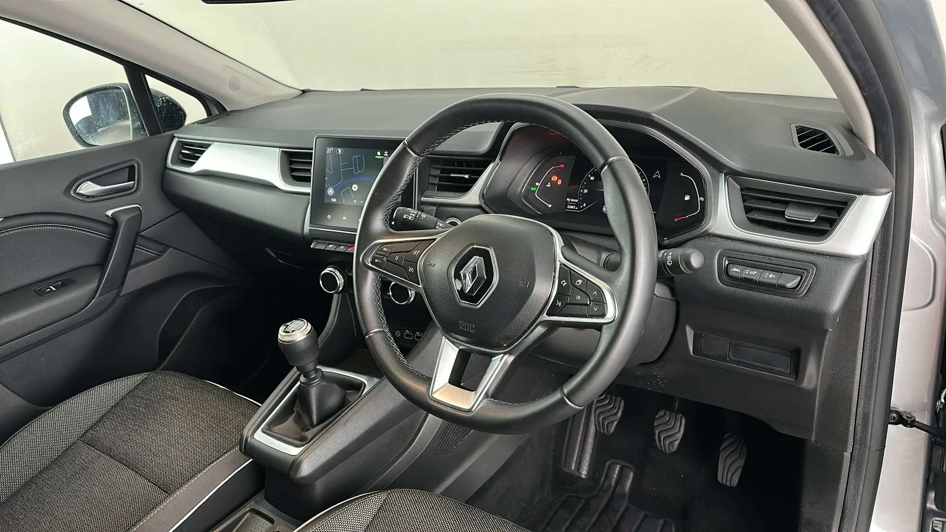 2024 RENAULT CAPTUR 2024 RENAULT CAPTUR