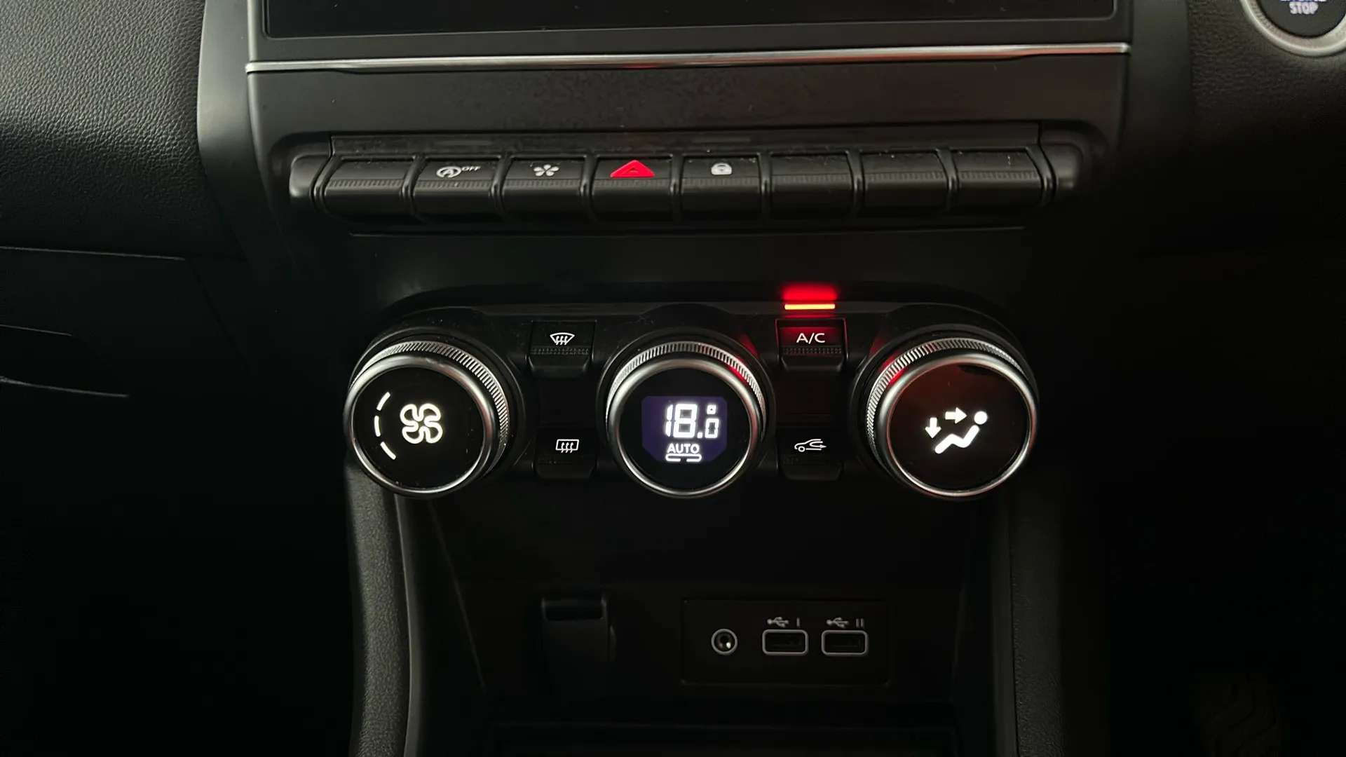 2024 RENAULT CAPTUR 2024 RENAULT CAPTUR