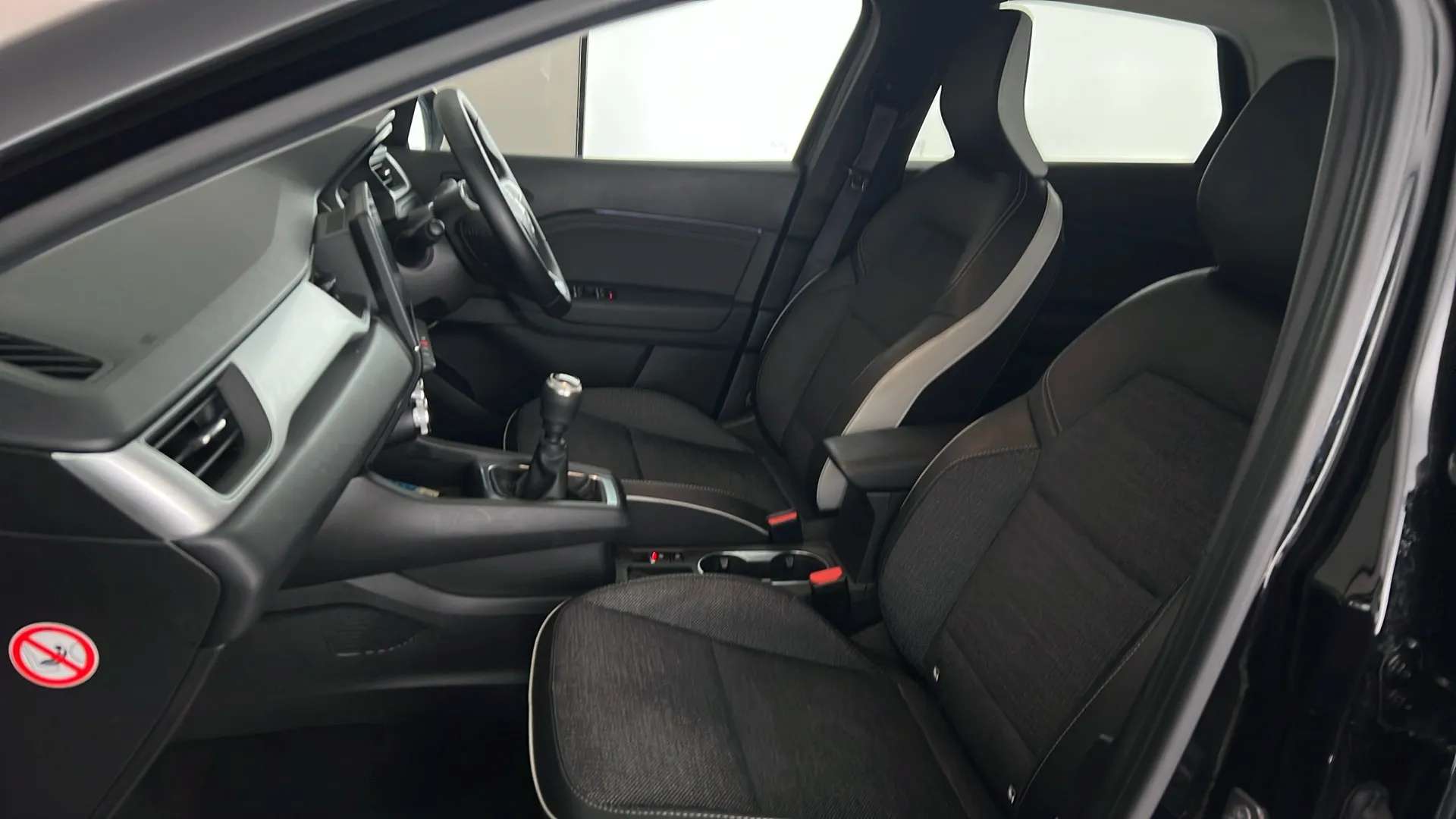 2024 RENAULT CAPTUR 2024 RENAULT CAPTUR