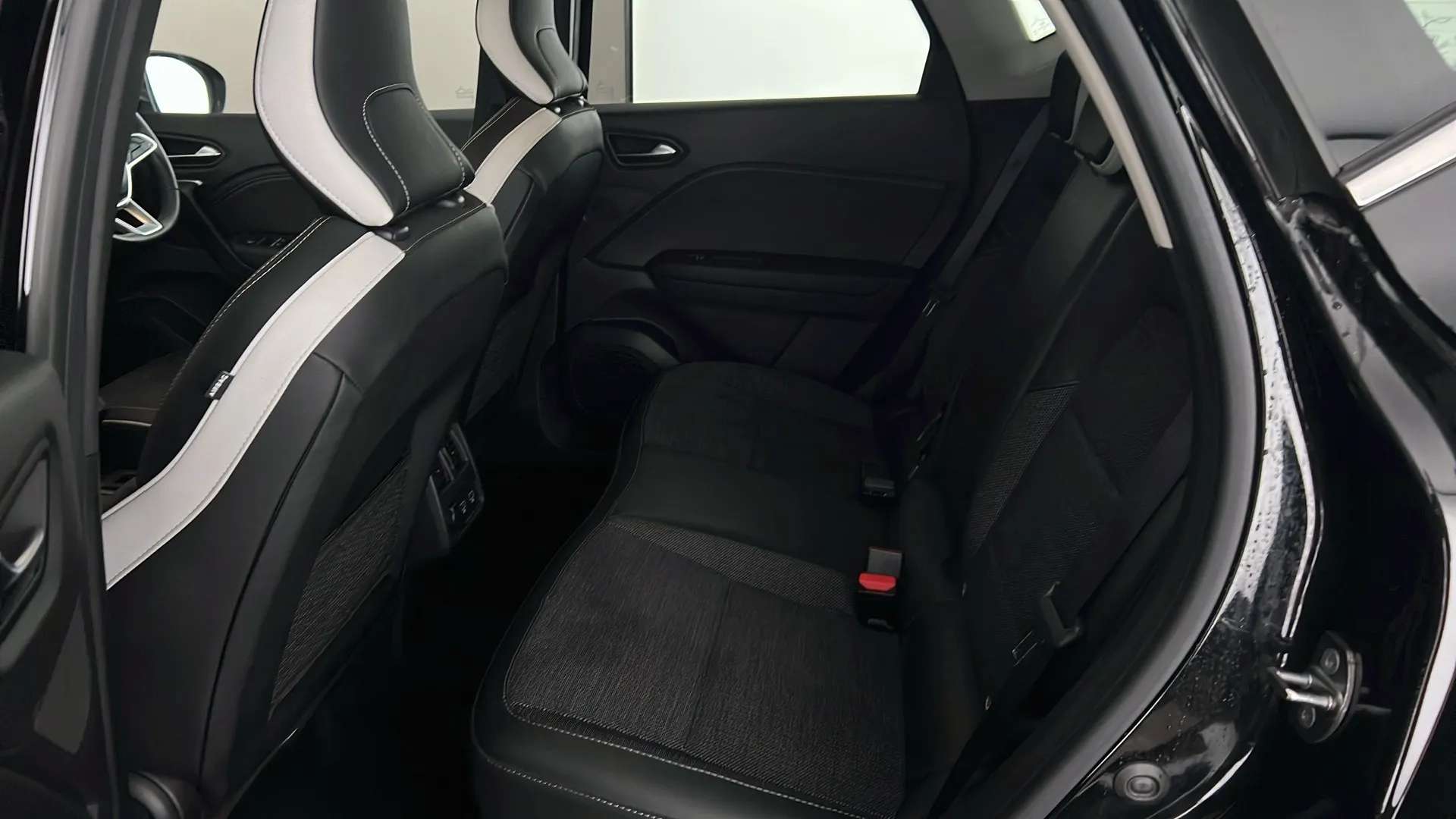 2024 RENAULT CAPTUR 2024 RENAULT CAPTUR