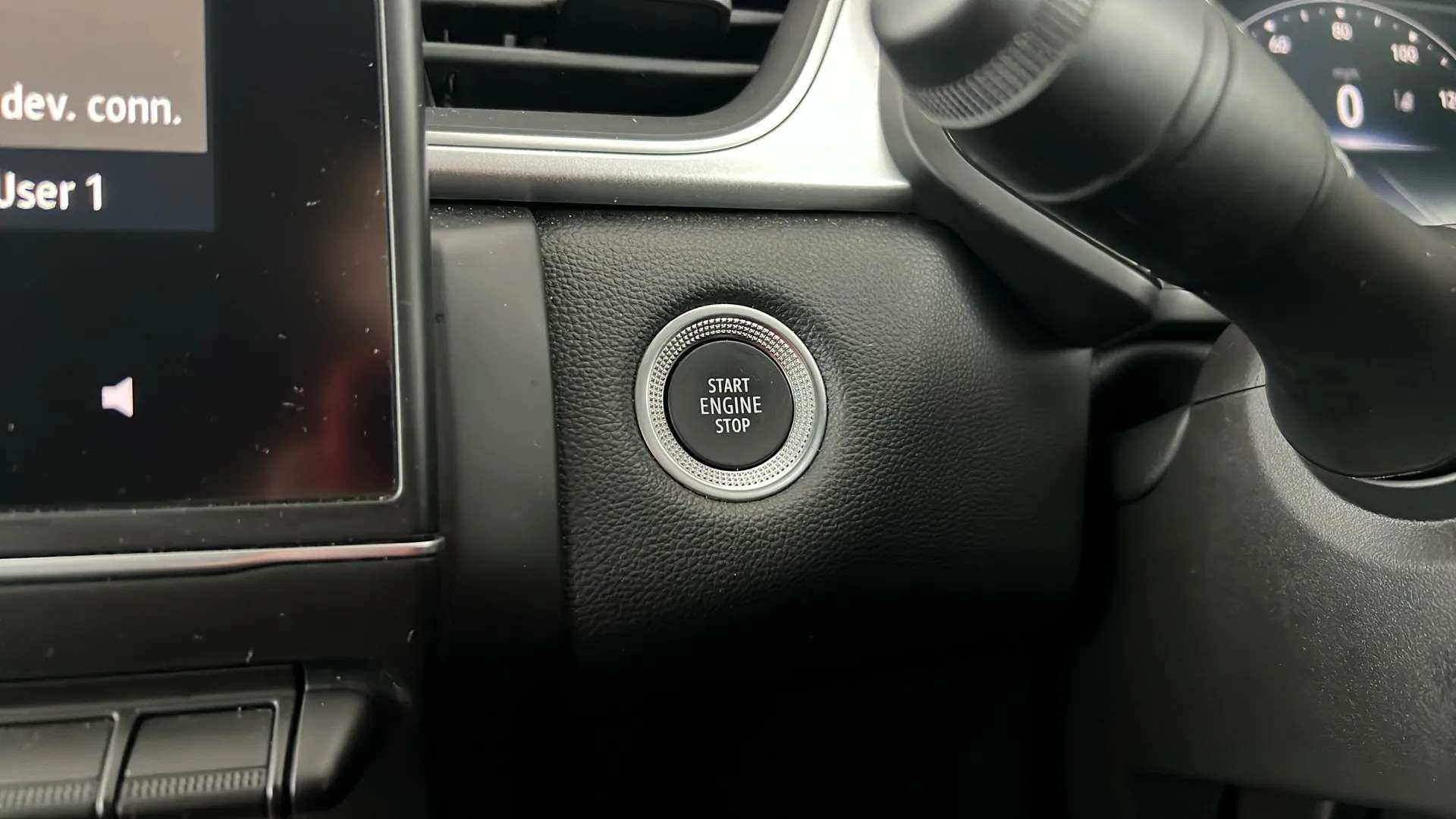 2024 RENAULT CAPTUR 2024 RENAULT CAPTUR