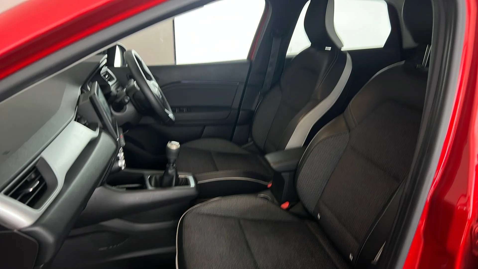 2024 RENAULT CAPTUR 2024 RENAULT CAPTUR