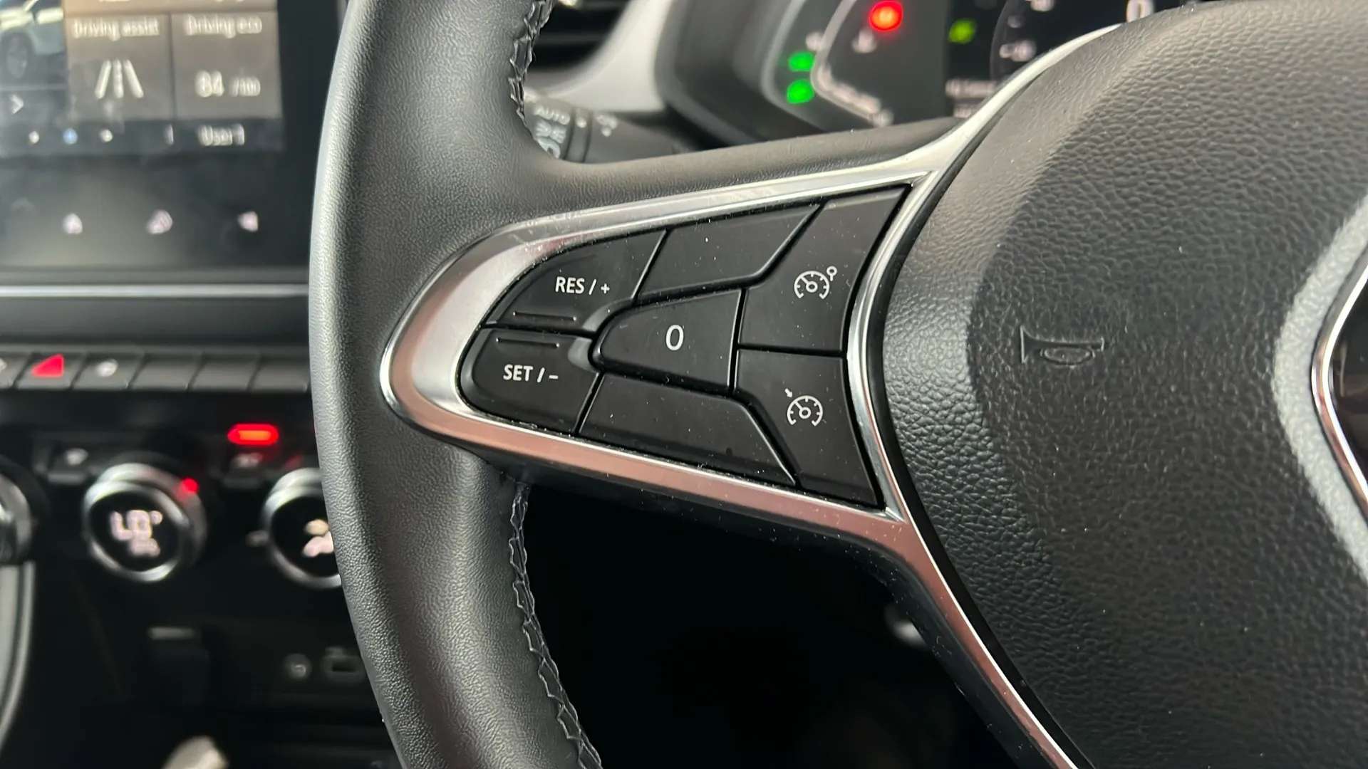 2024 RENAULT CAPTUR 2024 RENAULT CAPTUR