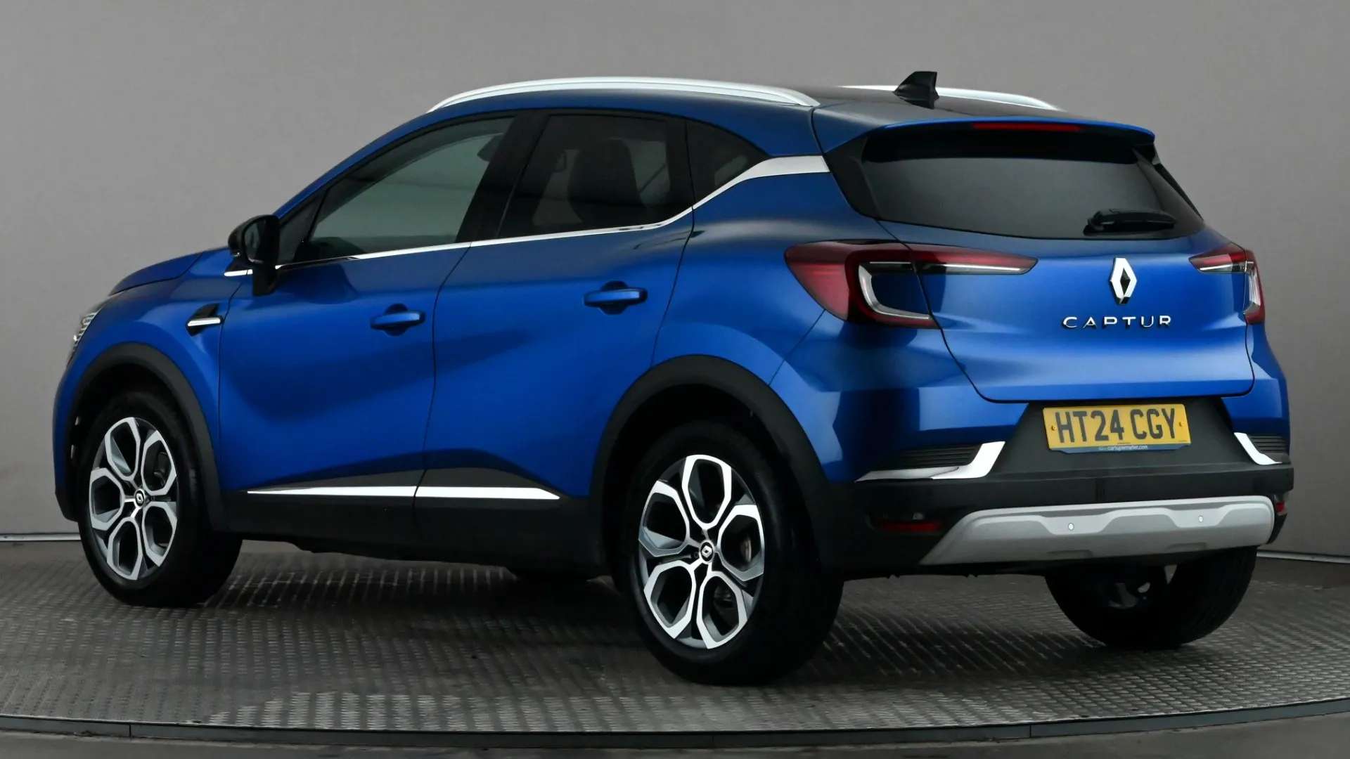 A 2024 RENAULT CAPTUR 1.0 TCE 90 Techno A 2024 RENAULT CAPTUR 1.0 TCE 90 Techno