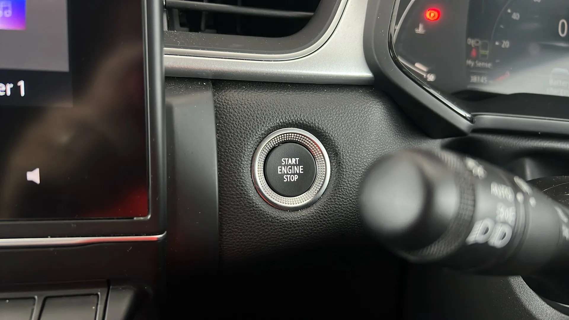 2024 RENAULT CAPTUR 2024 RENAULT CAPTUR