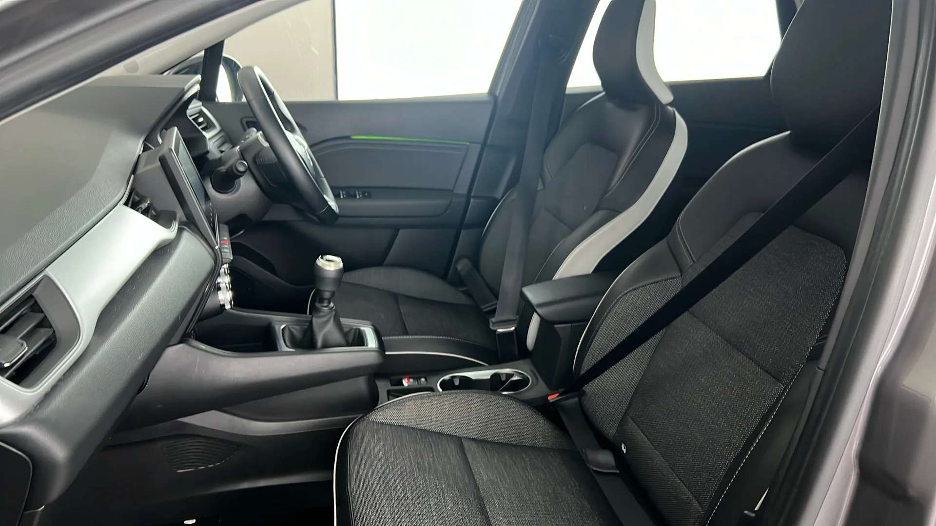 2024 RENAULT CAPTUR 2024 RENAULT CAPTUR