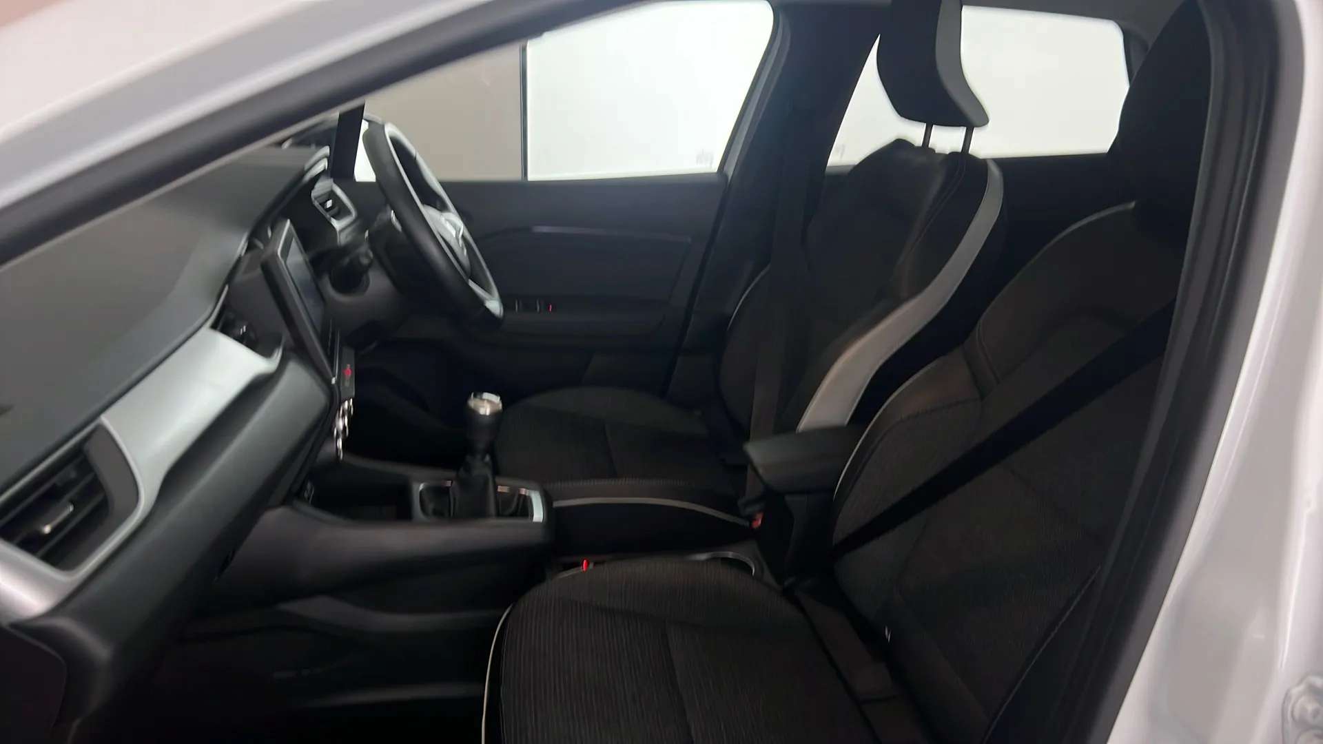 2024 RENAULT CAPTUR 2024 RENAULT CAPTUR
