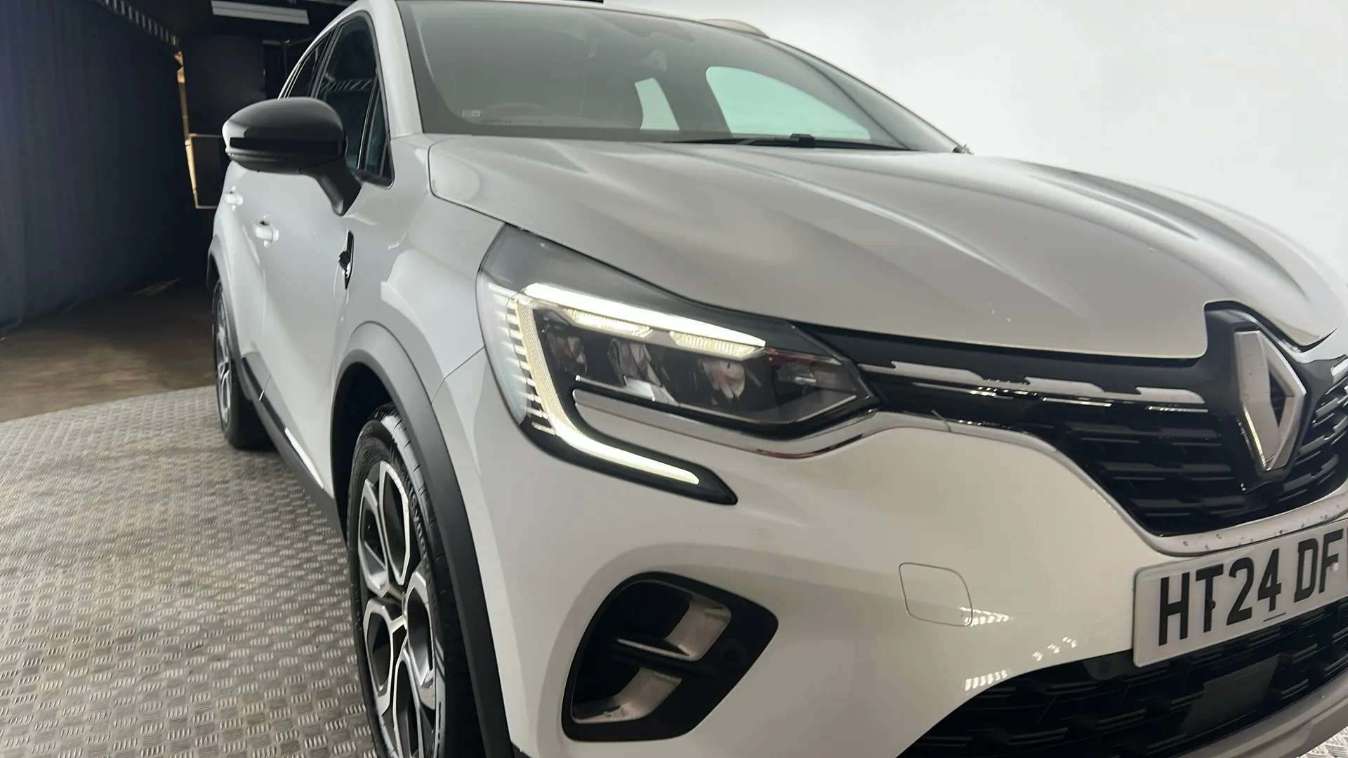 2024 RENAULT CAPTUR 2024 RENAULT CAPTUR