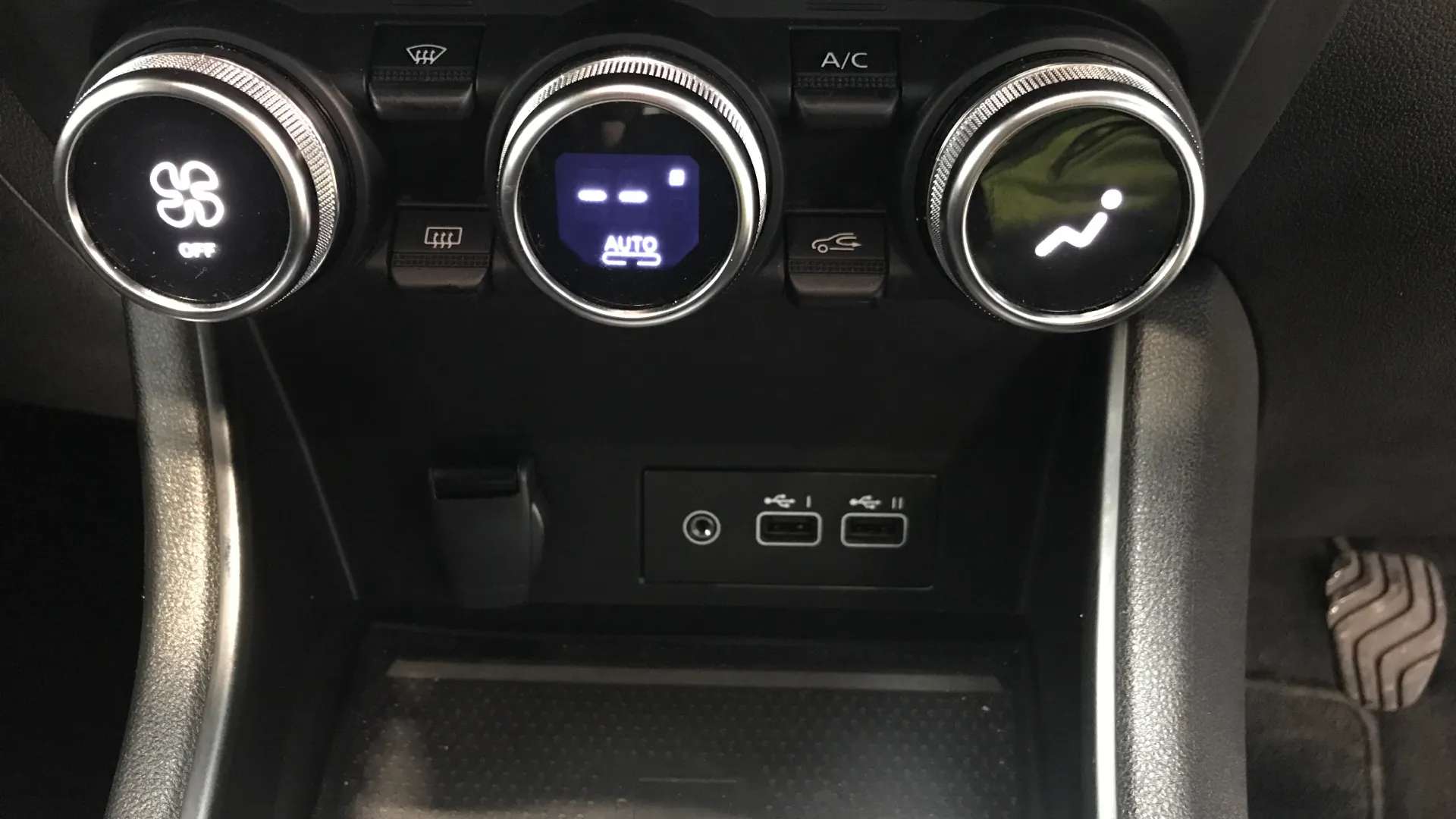 2024 RENAULT CAPTUR 2024 RENAULT CAPTUR