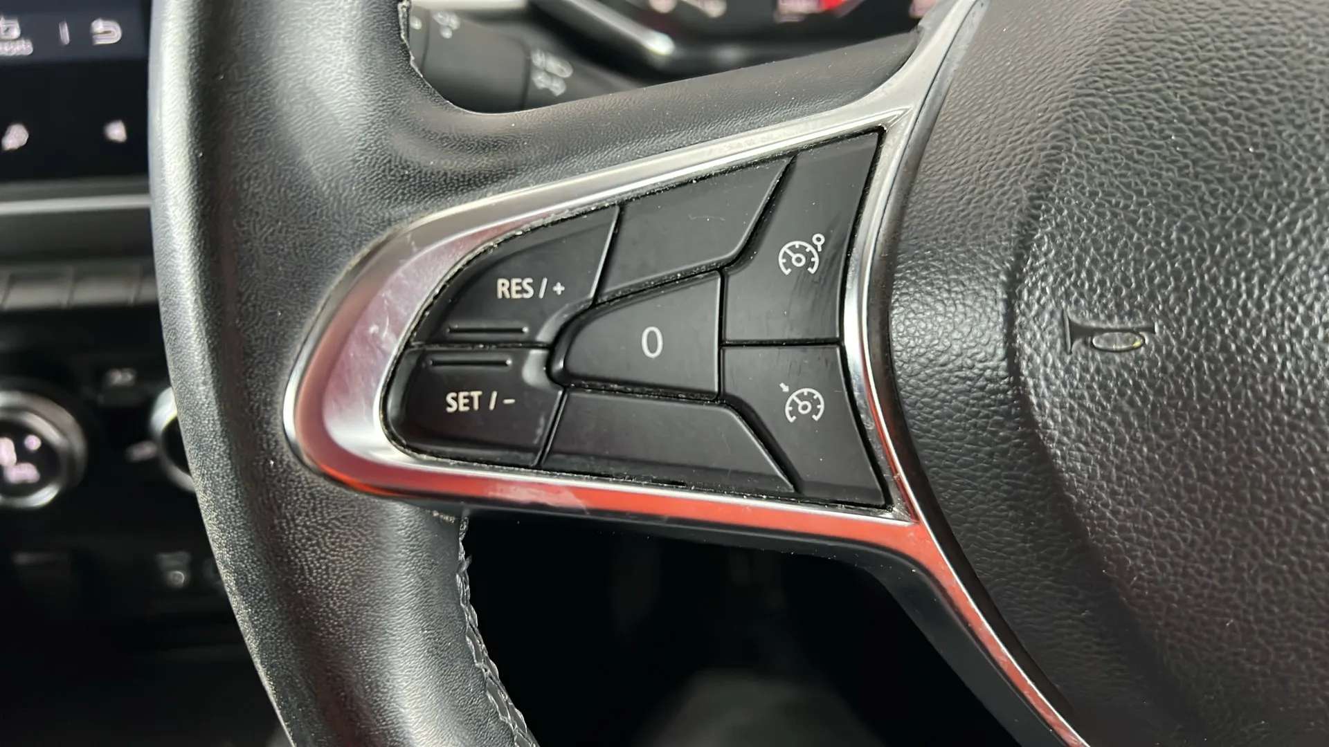 2022 RENAULT CAPTUR 2022 RENAULT CAPTUR