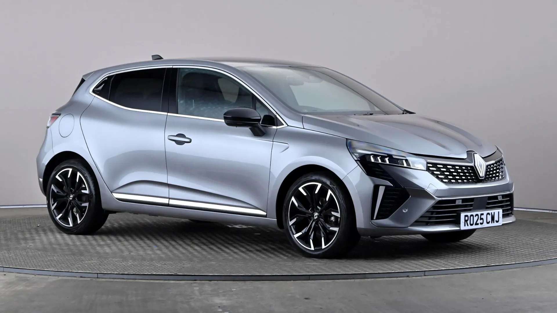 A 2025 RENAULT CLIO 1.0 TCe 90 Techno A 2025 RENAULT CLIO 1.0 TCe 90 Techno