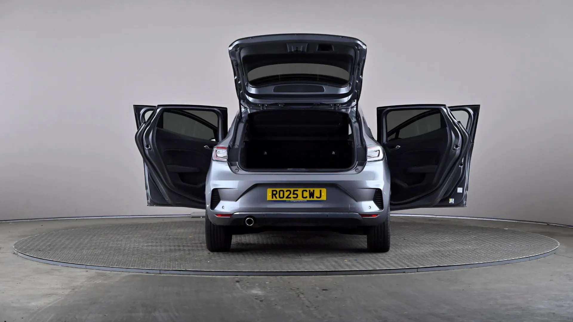 2025 RENAULT CLIO 2025 RENAULT CLIO