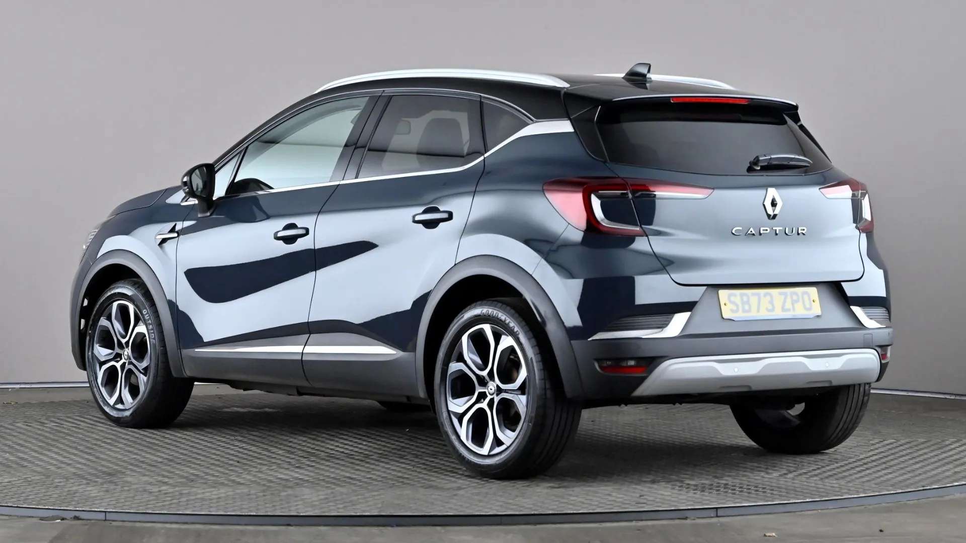 A 2024 RENAULT CAPTUR 1.0 TCE 90 Techno A 2024 RENAULT CAPTUR 1.0 TCE 90 Techno