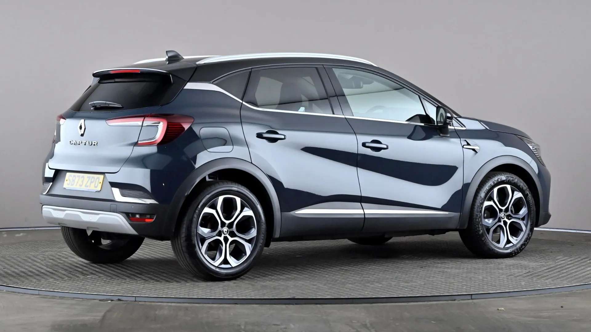 2024 RENAULT CAPTUR 2024 RENAULT CAPTUR
