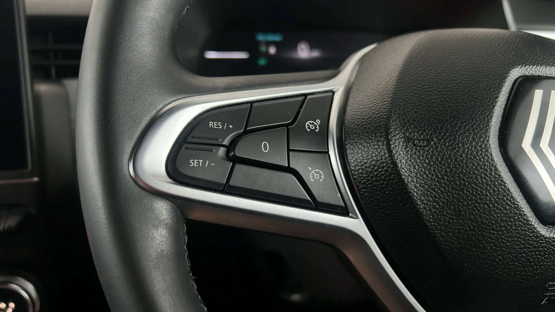 2024 RENAULT CLIO 2024 RENAULT CLIO