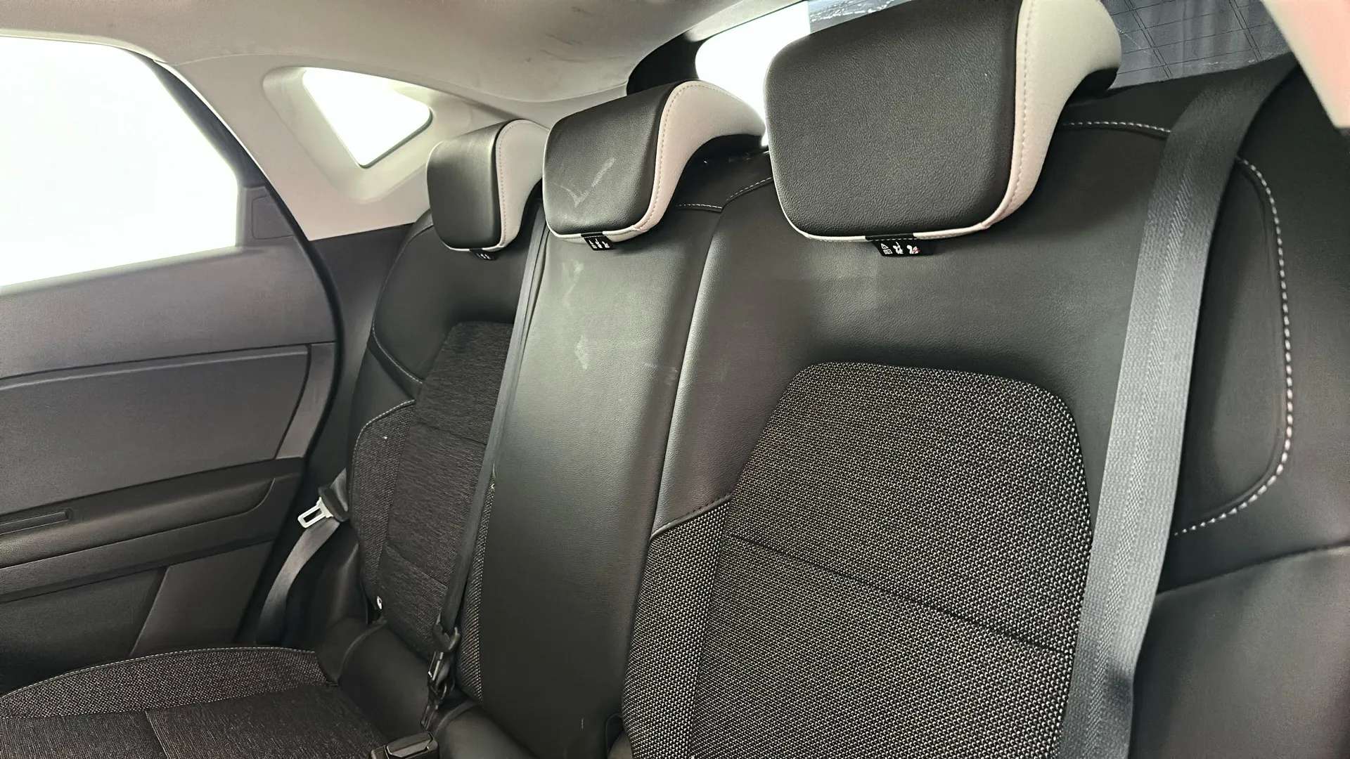 2023 RENAULT CAPTUR 2023 RENAULT CAPTUR