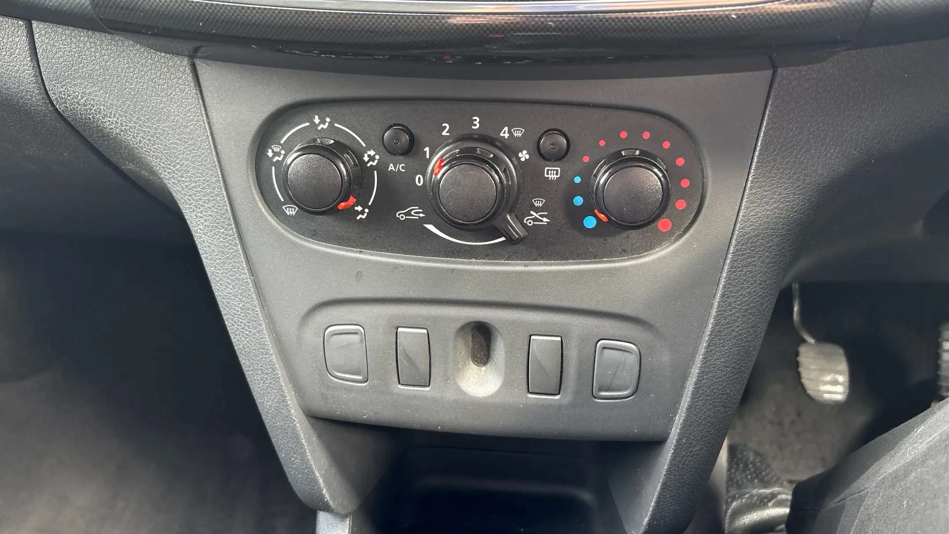 2019 DACIA SANDERO 2019 DACIA SANDERO
