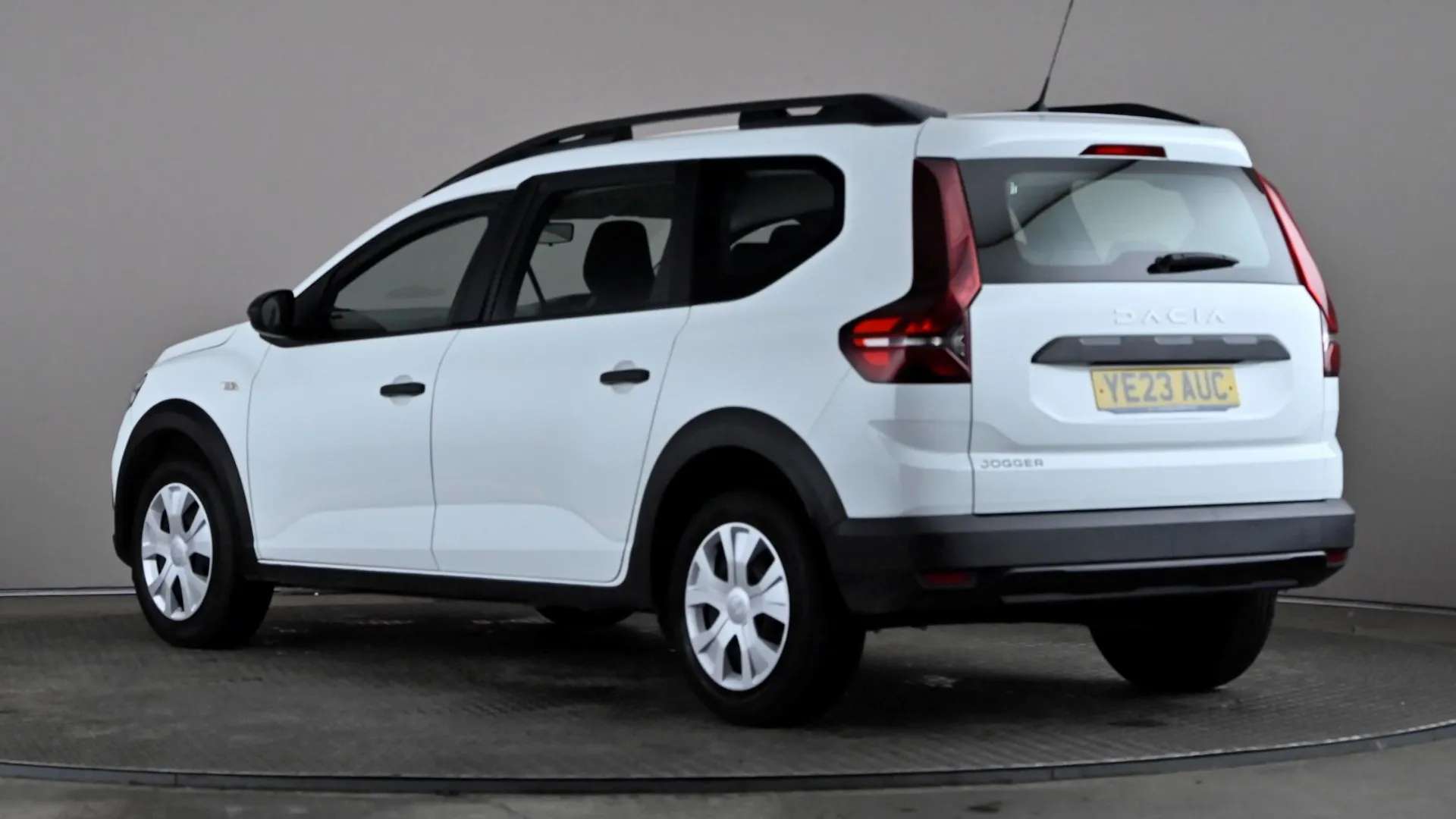 A 2023 DACIA JOGGER 1.0 TCe Essential A 2023 DACIA JOGGER 1.0 TCe Essential