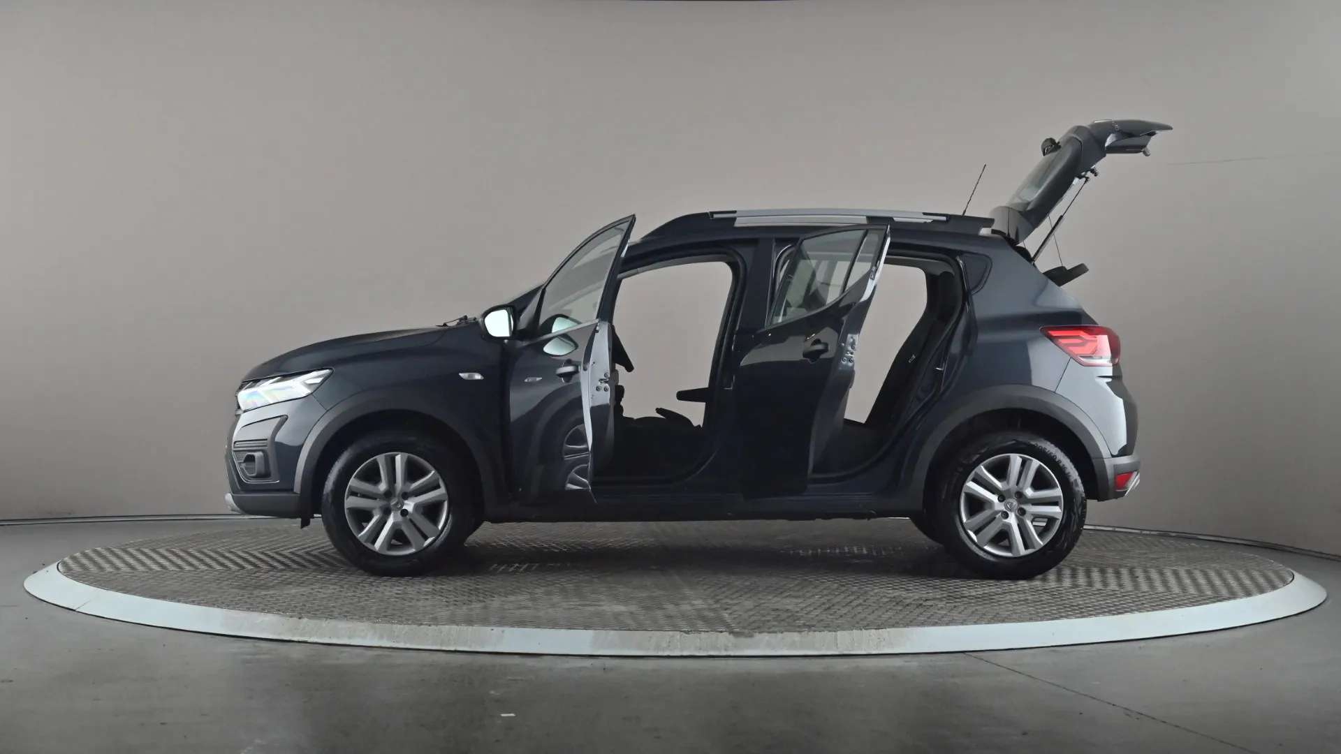 2022 DACIA SANDERO STEPWAY 2022 DACIA SANDERO STEPWAY