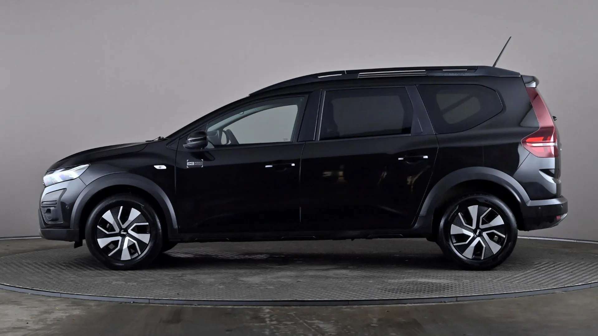 A 2025 DACIA JOGGER 1.0 TCe Expression A 2025 DACIA JOGGER 1.0 TCe Expression