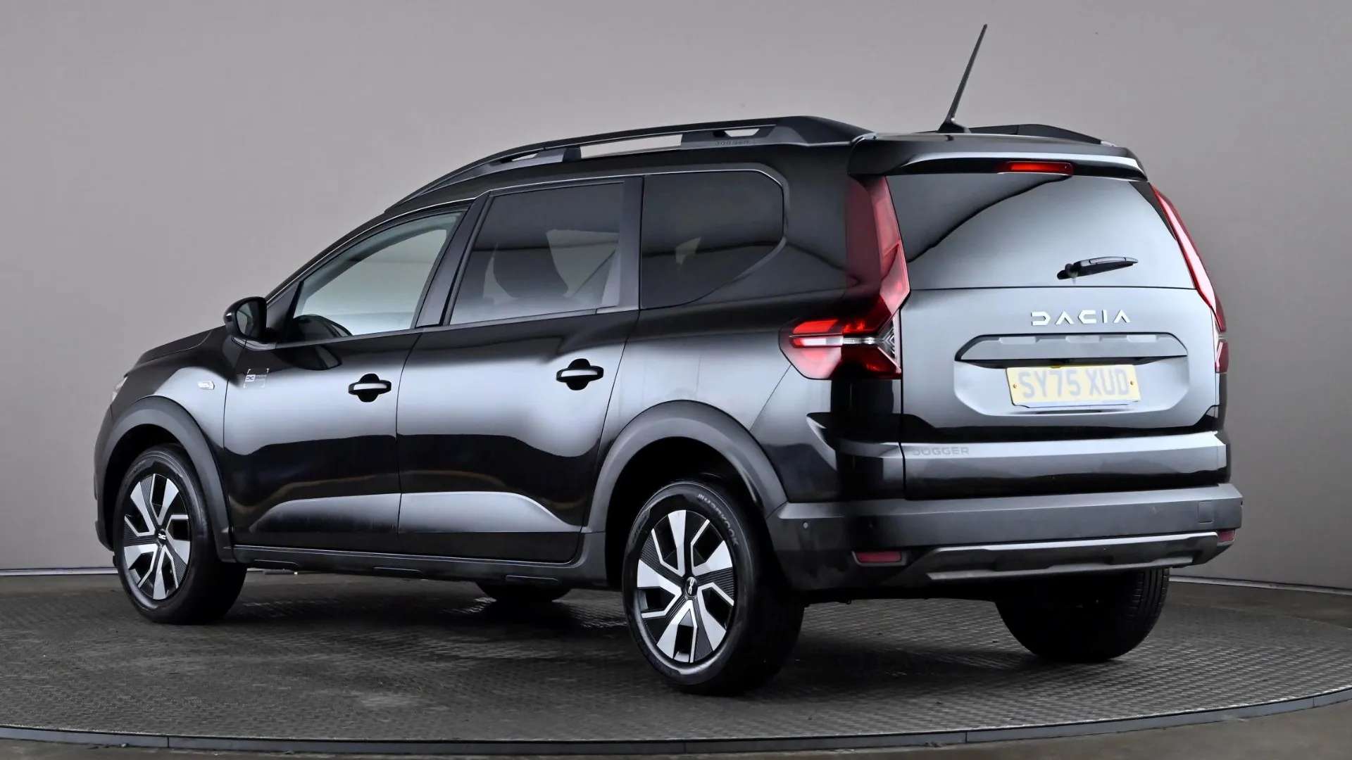 A 2025 DACIA JOGGER 1.0 TCe Expression A 2025 DACIA JOGGER 1.0 TCe Expression