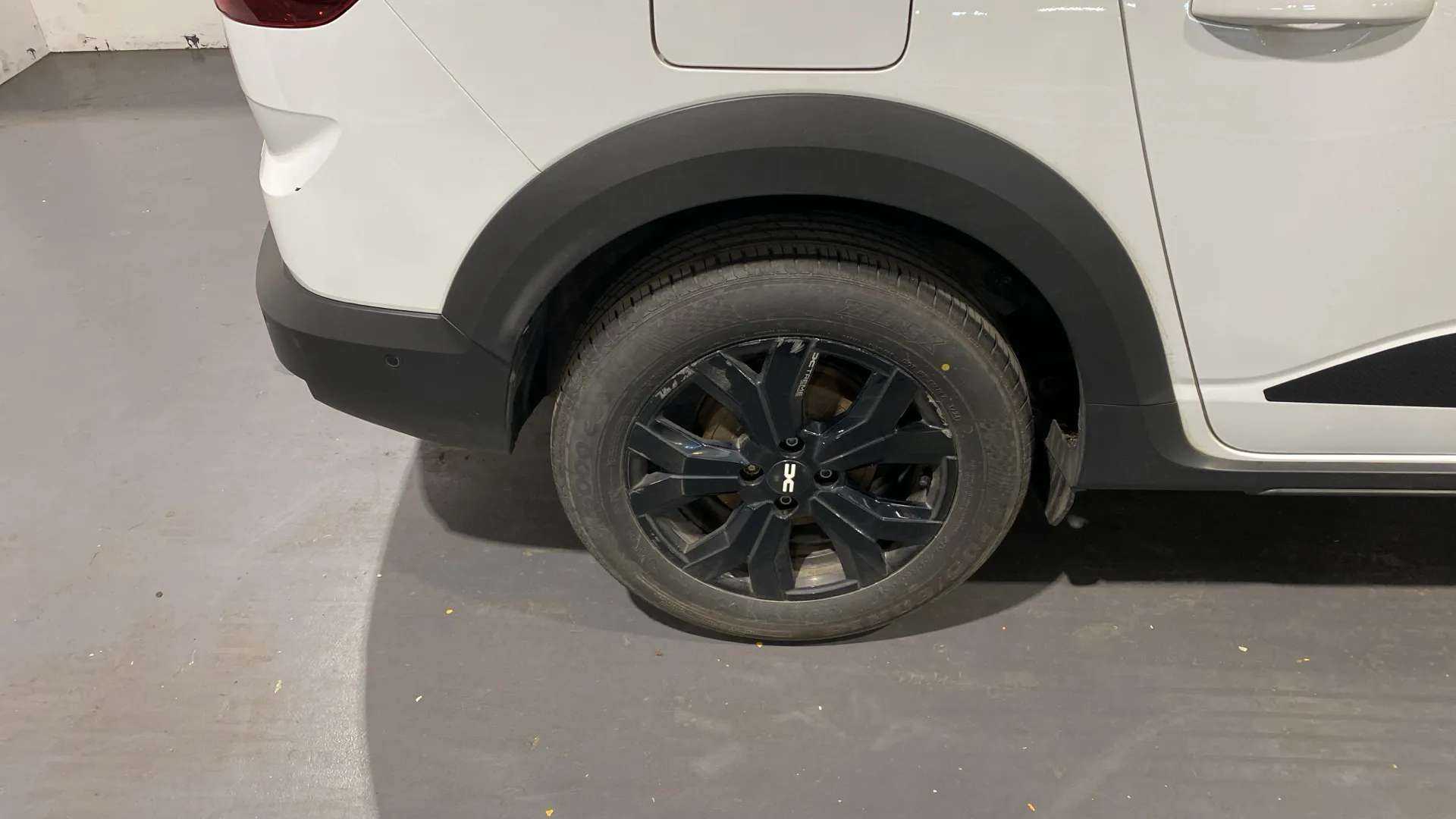 A 2023 DACIA JOGGER 1.0 TCe Extreme SE A 2023 DACIA JOGGER 1.0 TCe Extreme SE