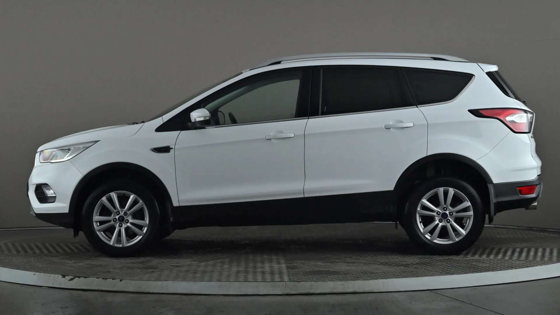 A 2018 FORD KUGA 1.5 TDCi Zetec 2WD A 2018 FORD KUGA 1.5 TDCi Zetec 2WD