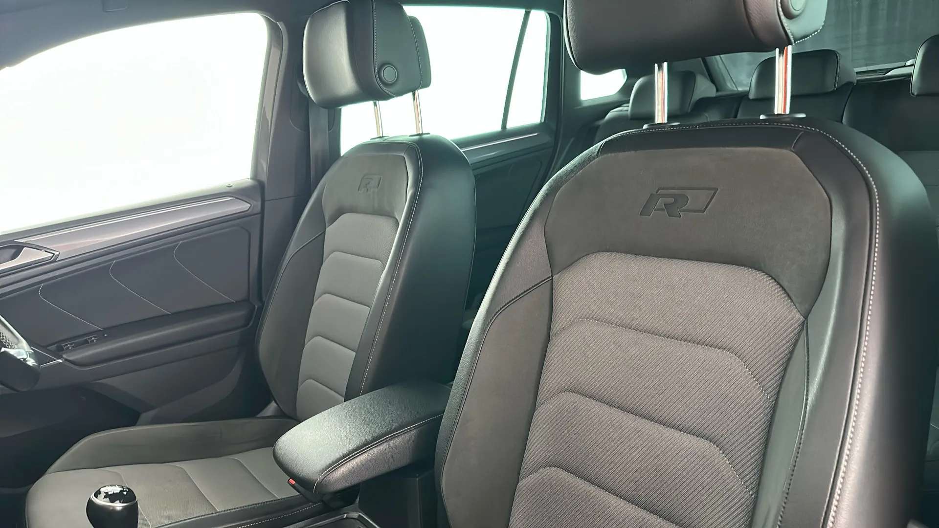 2018 VOLKSWAGEN TIGUAN 2018 VOLKSWAGEN TIGUAN