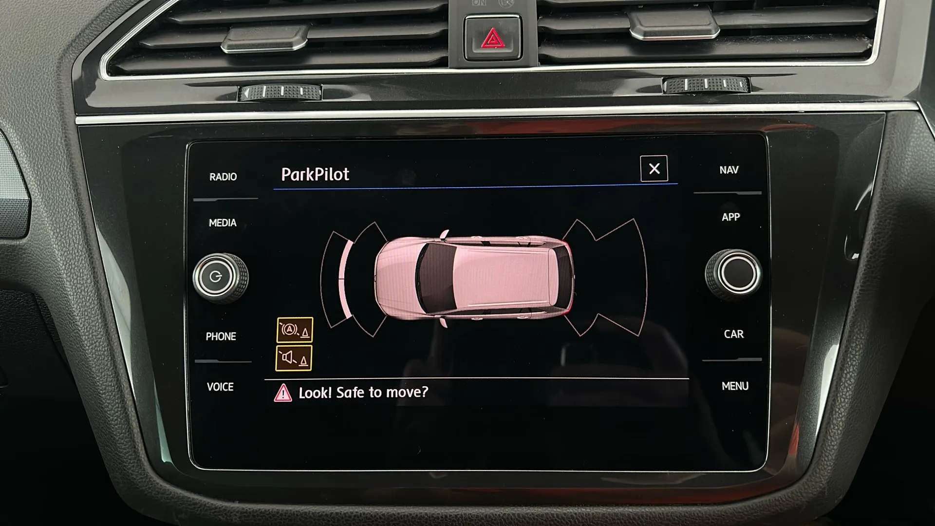 2018 VOLKSWAGEN TIGUAN 2018 VOLKSWAGEN TIGUAN