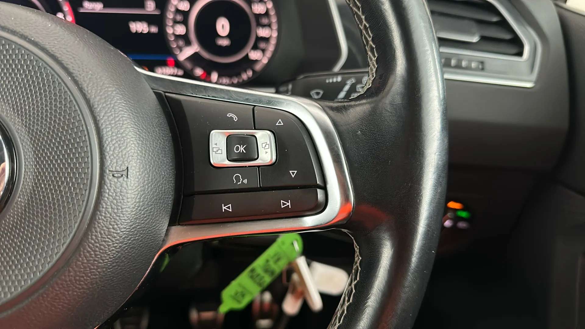 2018 VOLKSWAGEN TIGUAN 2018 VOLKSWAGEN TIGUAN