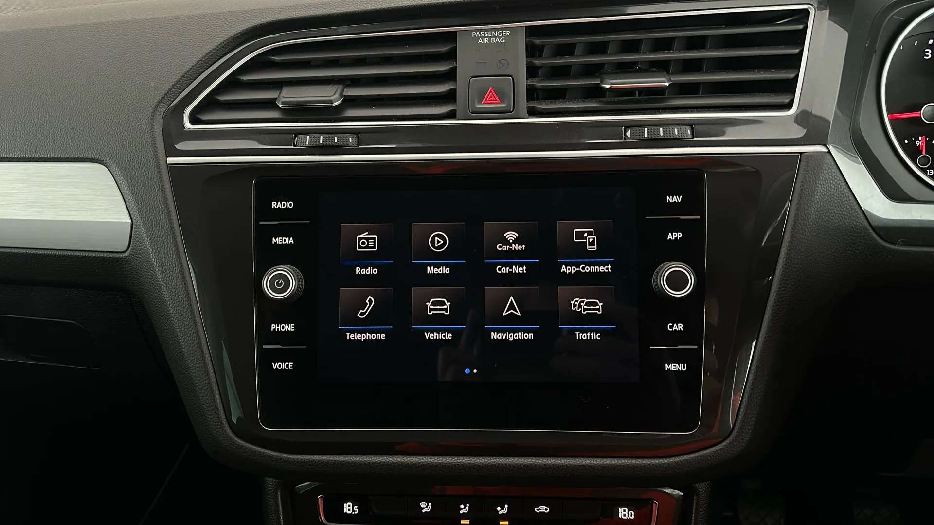 2018 VOLKSWAGEN TIGUAN 2018 VOLKSWAGEN TIGUAN